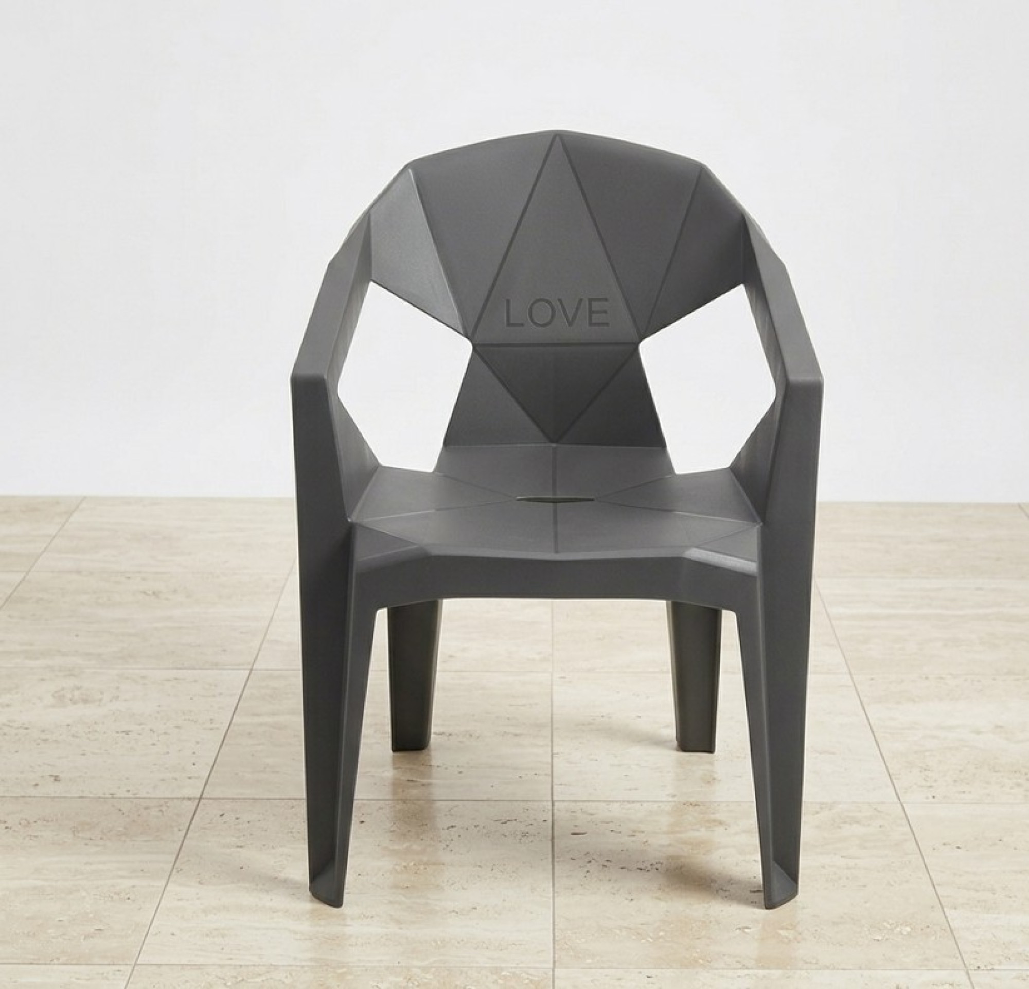 Black Low-Poly Armchair